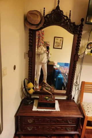 Conjunto dormitorio portugués antiguo madera