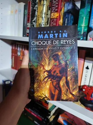 Tres primeros libros de canción de hielo y fuego