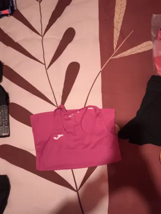 Conjunto deportivo Joma mujer 2 camisetas y short