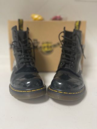 Botas Dr. Martens charol negro Talla 38