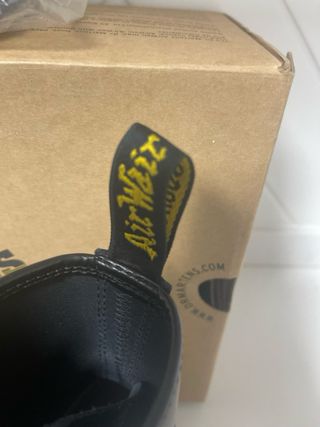 Botas Dr. Martens charol negro Talla 38