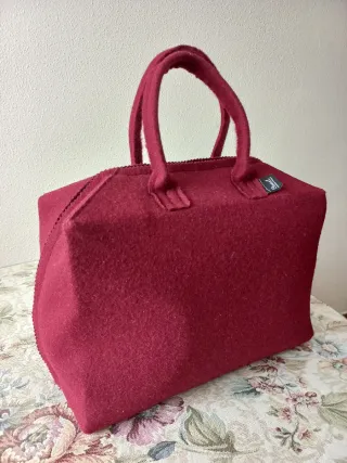 Bolso de viaje Burel, hecho a mano, sin estrenar.