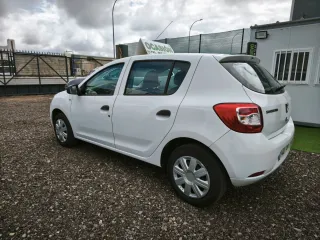 Dacia Sandero 2016