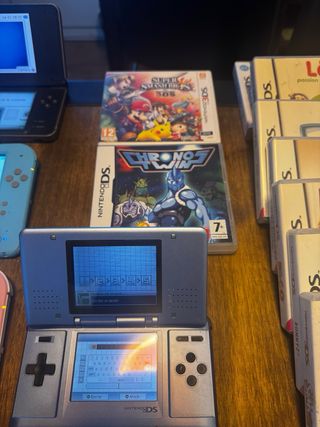 Lote Nintendo DS: 6 Consolas + 58 Juegos