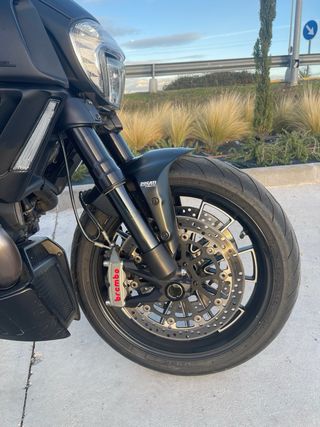 Ducati Diavel 1200 2016 28500km con muchos extras