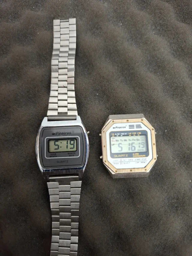 Relojes Piratron Digitales