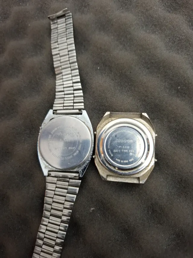 Relojes Piratron Digitales