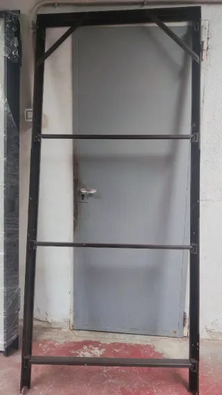 Puerta Acorazada Blanca por ambas caras.