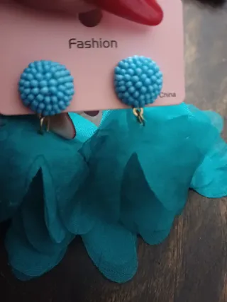 Orecchini a petalo stoffa teal