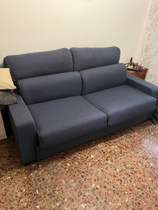 Sofá-cama azul oscuro extensible en ALAGON, ZGZ