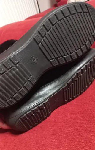 Botas negras con forro de pelo