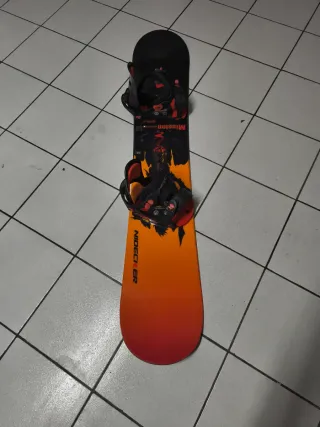 Tabla de Snow Nidecker con Fijaciones