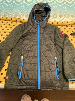 Chaqueta Trollkids Invierno Negra y Gris