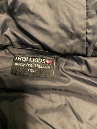 Chaqueta Trollkids Invierno Negra y Gris