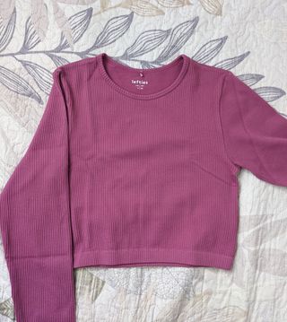 Camiseta crop top manga larga