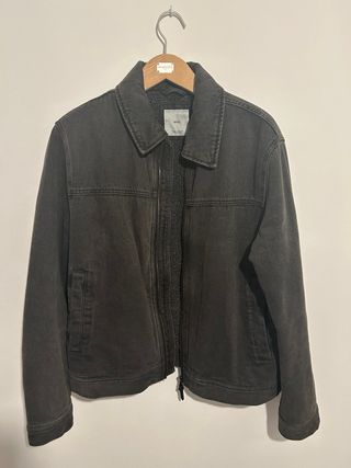 Cazadora Mango forrada color negro lavado