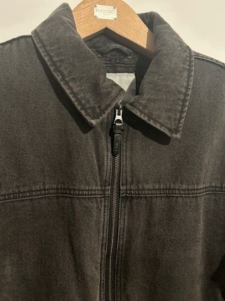 Cazadora Mango forrada color negro lavado