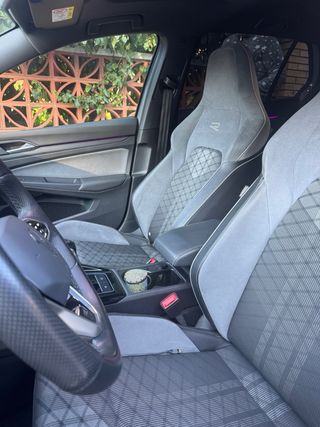 Volkswagen Golf 2023