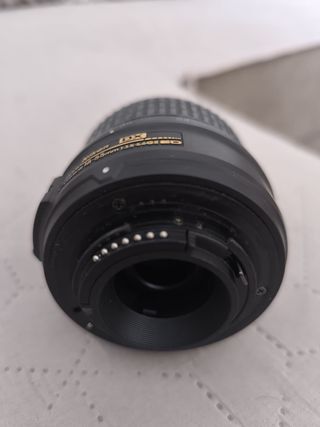 Objetivo Nikon DX 18-55mm