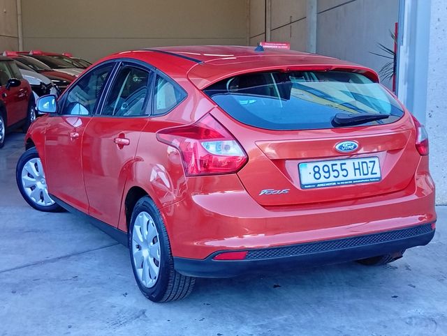 Ford Focus 1.6 TI-VCT TREND 125 2011