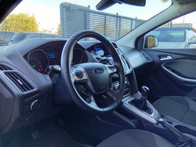 Ford Focus 1.6 TI-VCT TREND 125 2011