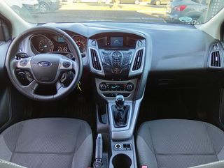 Ford Focus 1.6 TI-VCT TREND 125 2011