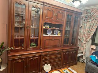 Mueble de salón antiguo madera y cristal