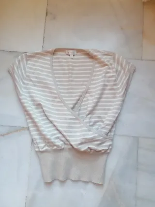 Jersey de rayas beige y blanco