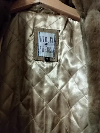 Abrigo ante beige vintage con pelo