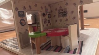 Casa de muñecas Amanda family madera