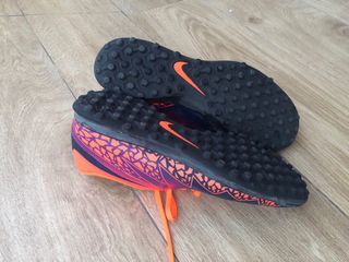Nike Hypervenom Botas para fútbol sala o césped
