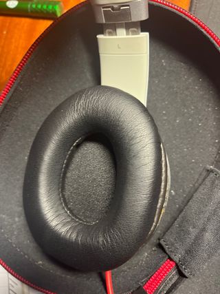 Auriculares Beats Solo 4 blancos