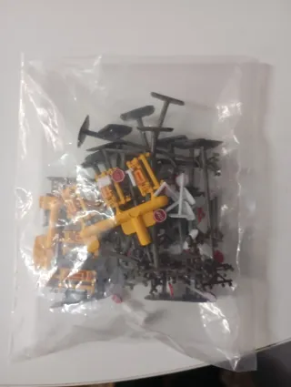 Postes telefónicos y más para dioramas