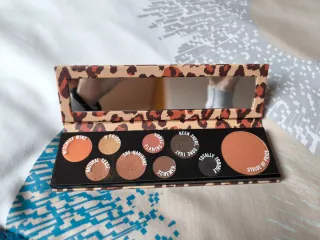 Paleta de sombras MAC Mischief Minx