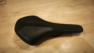 Sillín Antares R5 Negro