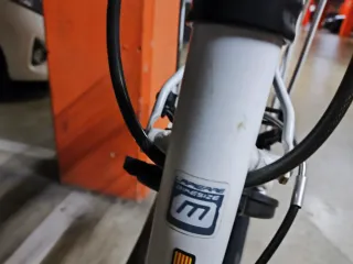 Bicicleta de paseo blanca Lapierre