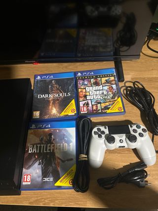 PlayStation 4 PS4 Nera