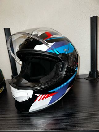 Casco integral deportivo
