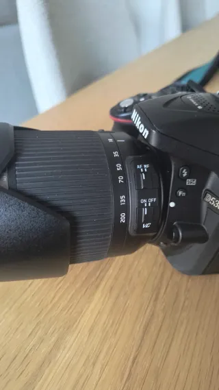 Nikon D5300 + OBJETIVO+EXTRAS