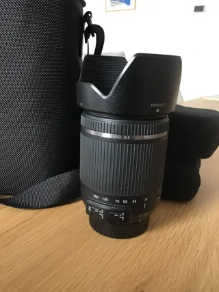 Nikon D5300 + OBJETIVO+EXTRAS