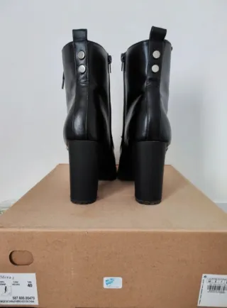 Botín Sfera Negro Cordones Tacón