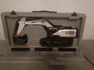 Excavadora RC Profesional