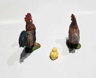 Figuras Schleich Gallina, Gallo y Pollito