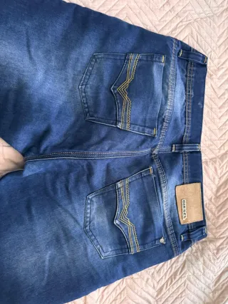 Pantalón vaquero Diesel azul talla 40-42