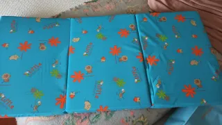 Cuna de viaje infantil con estampado