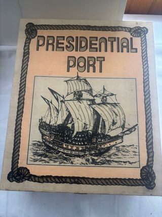 Cassette di legno vintage Sangria e Port