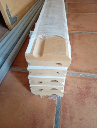 Zócalo blanco lacado