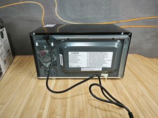 Microondas Candy Moderna con Grill 20L