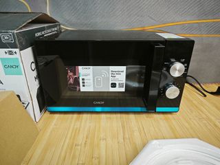 Microondas Candy Moderna con Grill 20L