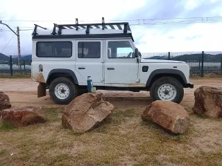 Land Rover Defender 2005